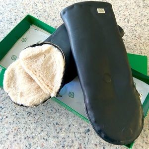 Soia & Kyo Leather Mittens